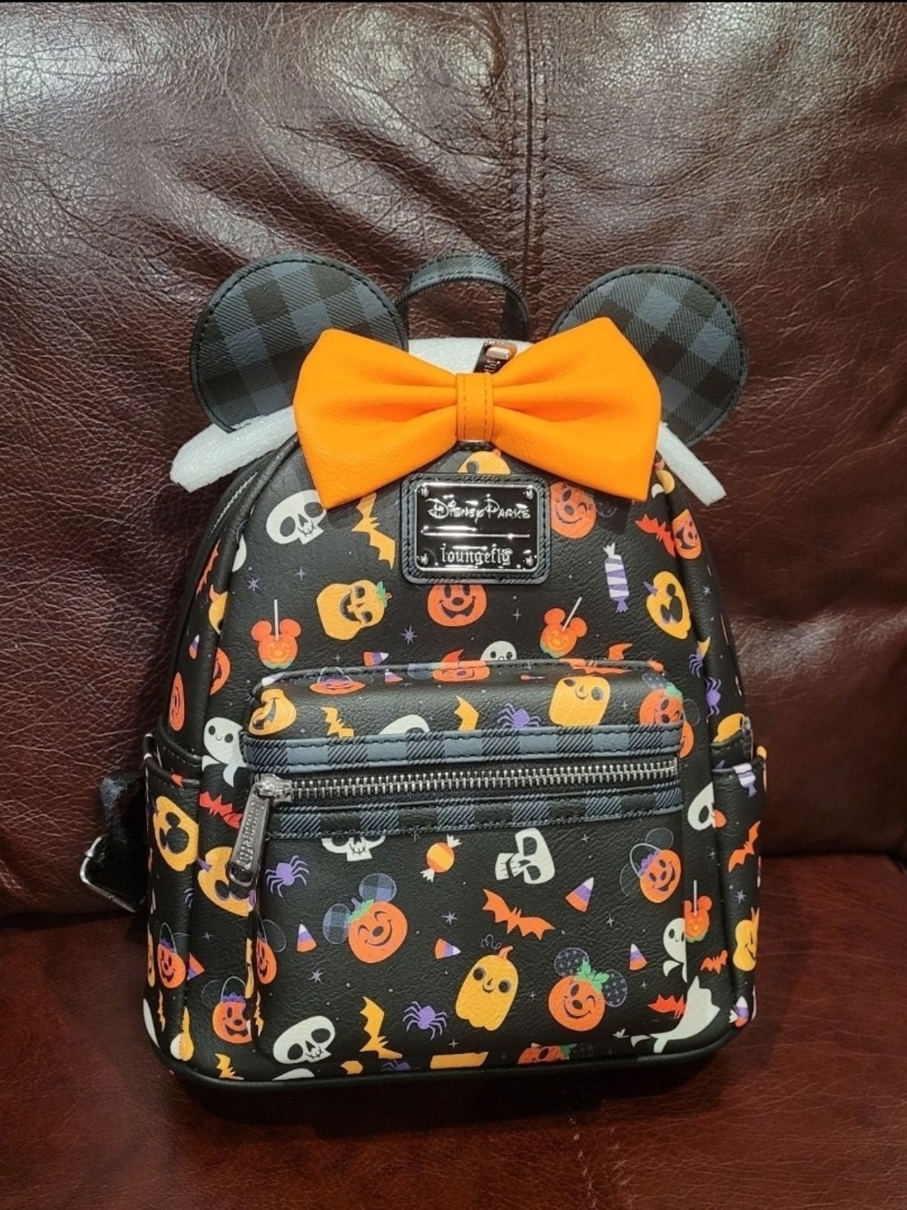 Disney Loungefly Minnie Mouse Halloween mickey mouse pumpkin treats